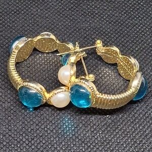 VINTAGE Elegant Goldtone, Aqua Blue, And Faux Pearl Earrings